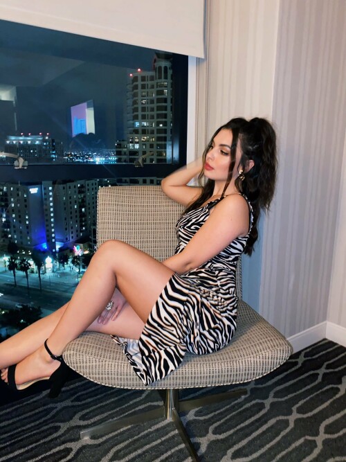 Isabella Gomez Feet 5362732