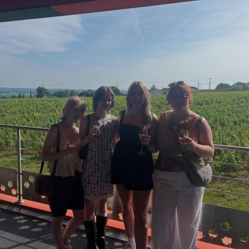 Its-5-oclock-somewhere-184923188e07679b