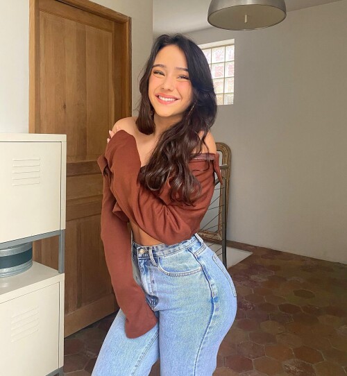 JB 5908748fafc13d476e