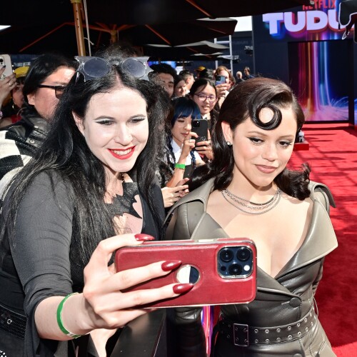 INGLEWOOD, CALIFORNIA - MAY 31: Jenna Ortega (R) attends NETFLIX TUDUM 2025: THE LIVE EVENT at The Kia Forum on May 31, 2025 in Inglewood, California. (Photo by Jerod Harris/Getty Images for Netflix)