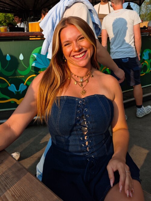 JI 8b9732d52201eb5da