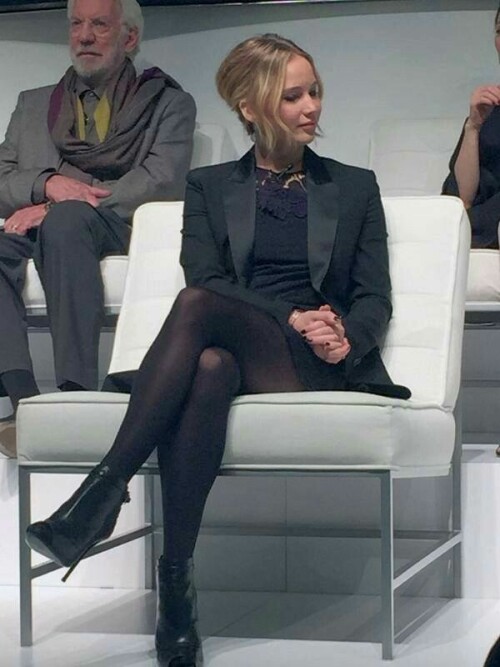 JL 244de9812e5760fca56