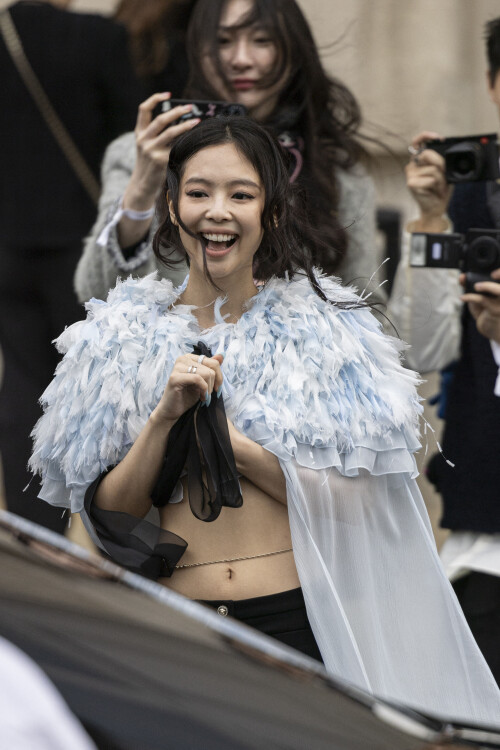 Jennie Kim arrives to Chanel fashion show during the Haute Couture Fall/Winter 2025 - 2026 Fashion Week on January 28, 2025 in Paris, France. Photo by Marco Piovanotto/Abacapress.com