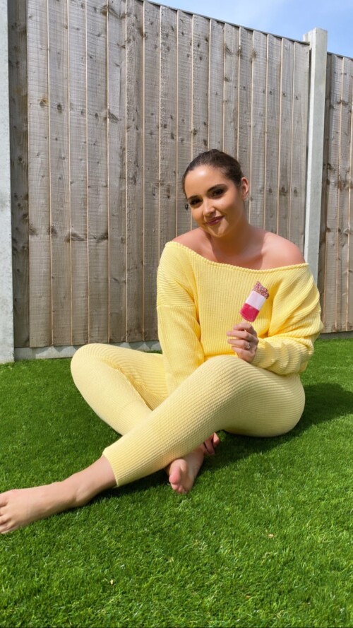 Jacqueline Jossa Feet 49827223d46f478a634cf67