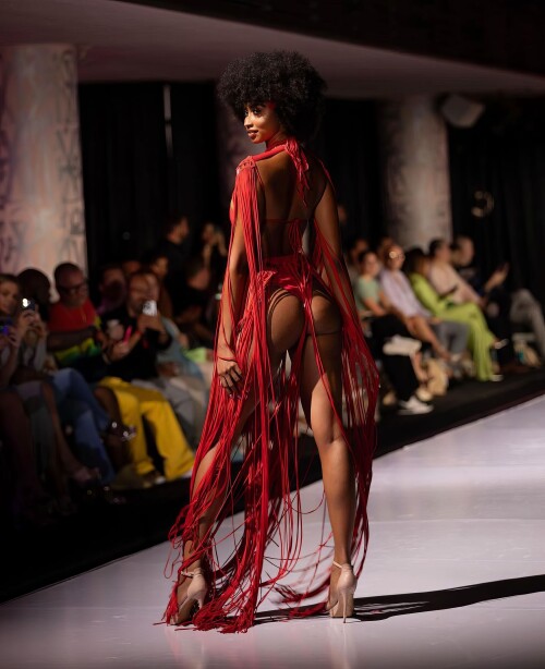 Jasmine Chola 3 10d70c2c7aef865a6