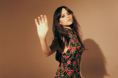 Jenna2022Photoshoot 069cbc735cf1e316f2