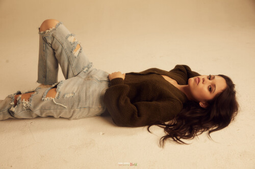 Jenna2022Photoshoot 22c1ebfee32f5ebd48