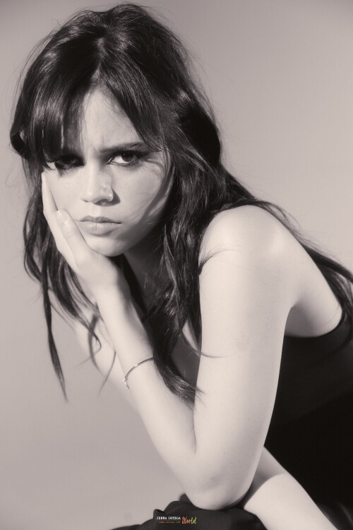 Jenna2022Photoshoot 3925bf199ec8cca38f