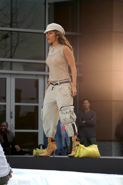 Jennifer Lopez a02134ed342f613f0b51