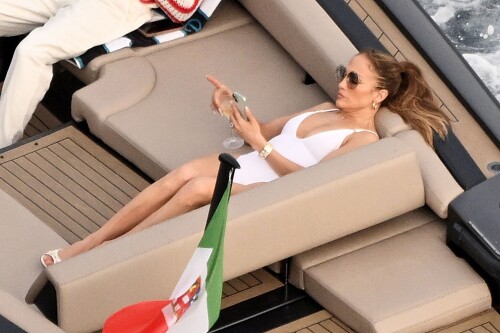 Jennifer Lopez 2024.06.21 014573968efdfd4b60e