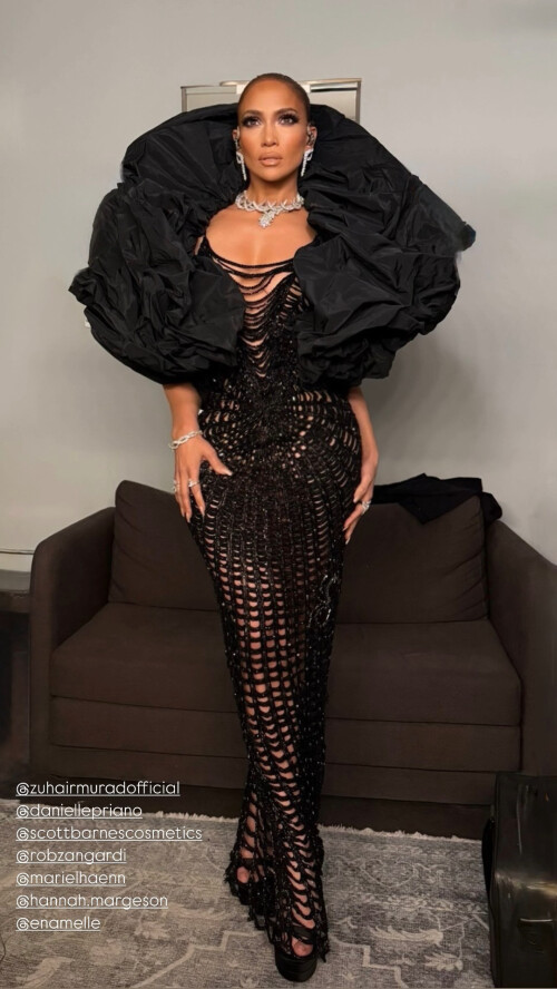 Jennifer Lopez 2025.05.20 IG 0011abb252aae1c6010