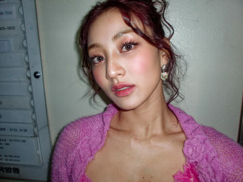 Jihyo-2024-12-12_BUBBLE_7DA4166a1958eed7941.jpeg