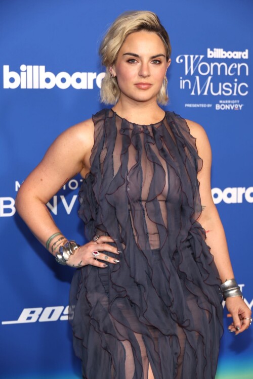 JoJo Billboard Event 10ca0d2cc471d5a2aa