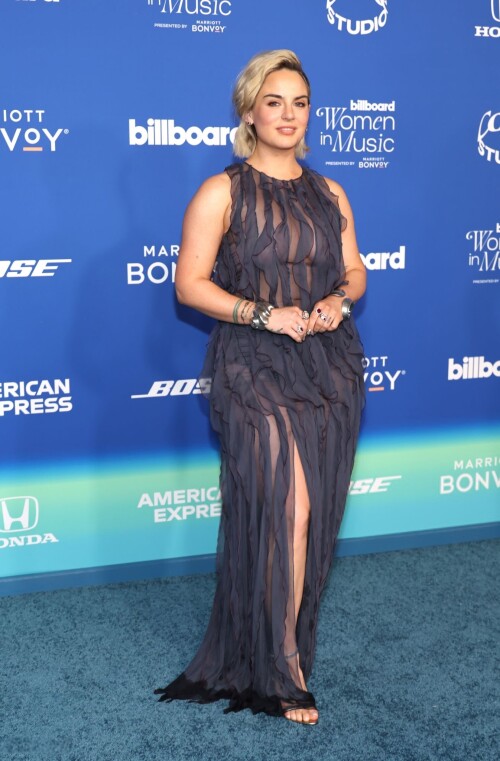 JoJo Billboard Event 3b136e5f3947d1a42