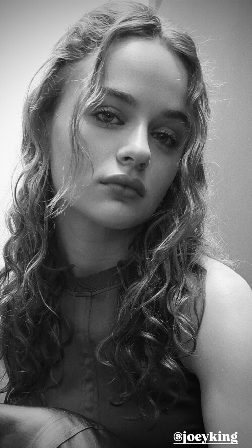 JoeyKing 96222f257d46a4963