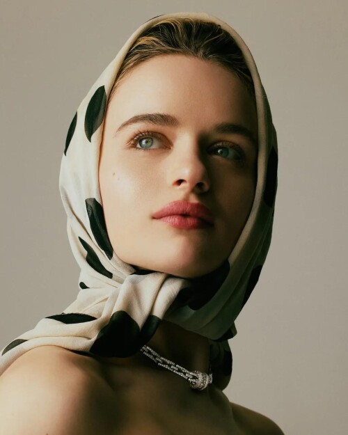 Joey King Only Natural Diamonds Photoshoot 10a6b7b453500b7670