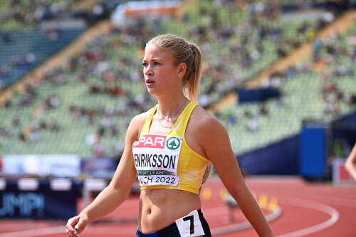 Julia-Henriksson_999_6007_5ece353bfd2916bf