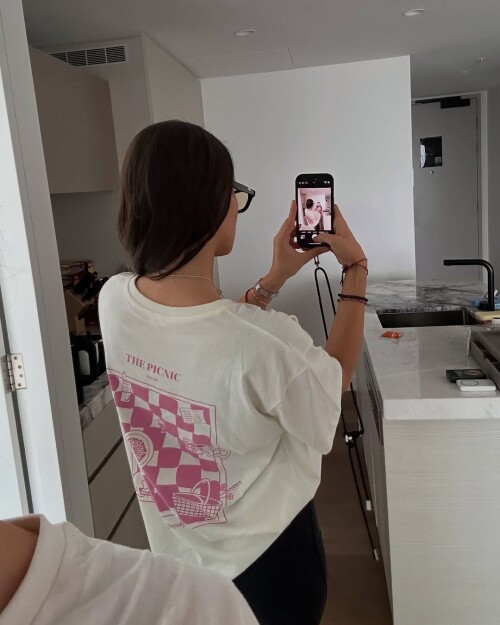 Just-reflecting6e36deba6152a9fe6