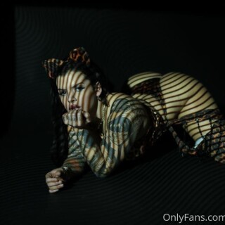 KEISHA-G-748cd42c34e02b16e48