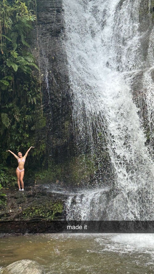 KFBx1PAsBWGQEyFHzmyC3.1023fb10ee966e624353