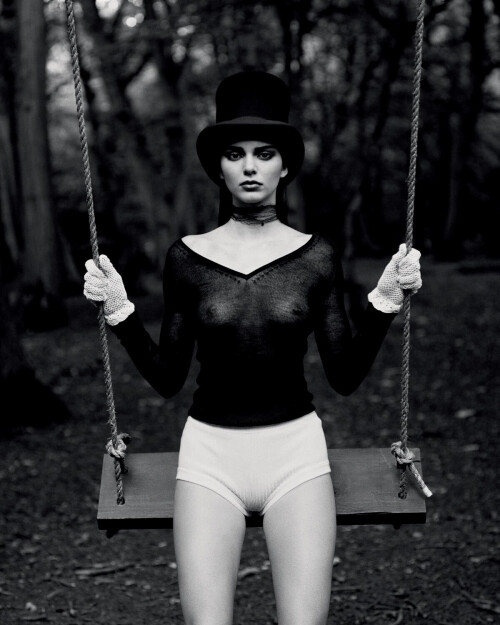 KJ A 48ffd8233d9a14318f