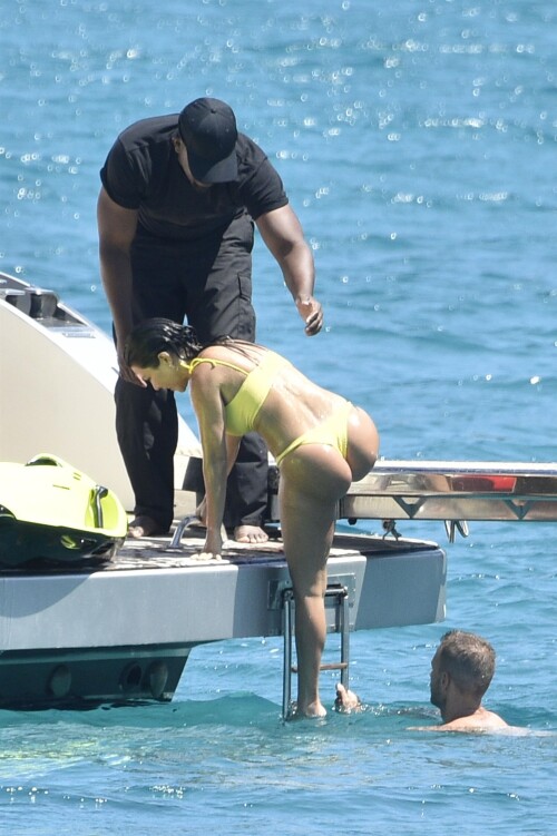 KK1225b686056483a3f0