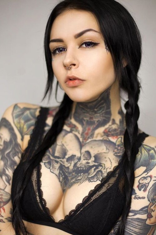 KLUB LYBITELEI T A M RAZNOE Anna Batman 4922122636ae5898d2c6c8a