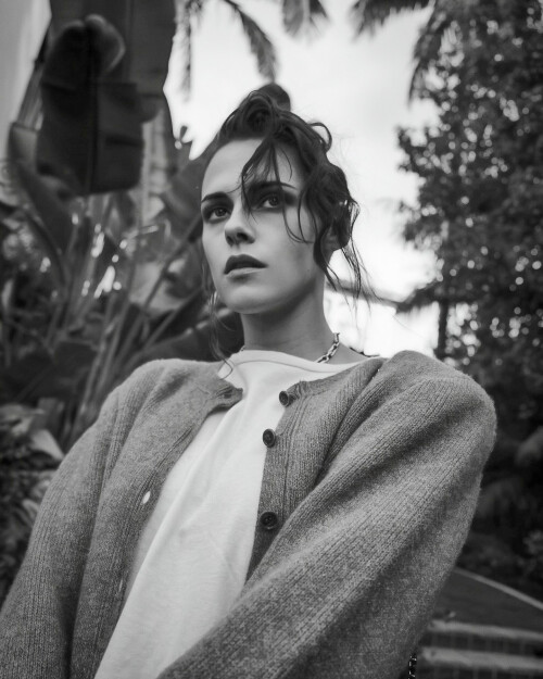 KS 2364c695575ea4cb7