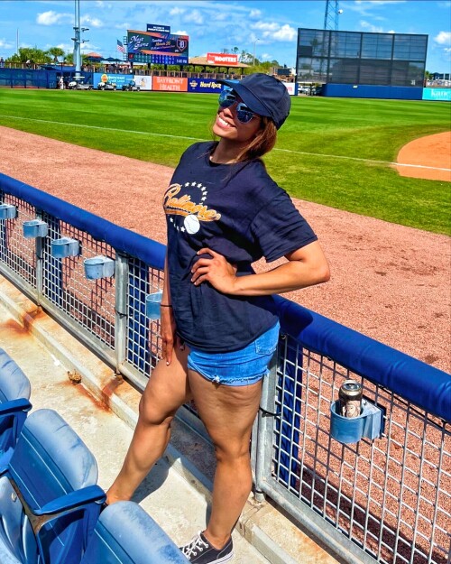 KaciLennox AAy8Ys 01 24791639e388d79b3