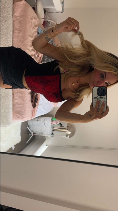 Kaitlyn Krems Snap Jun21 419f551f89233a7d7d