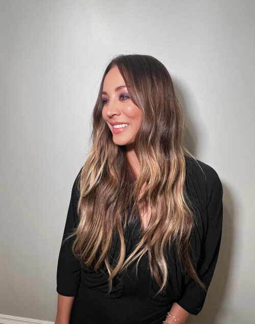 Kaley Cuoco 2e790473842605f77