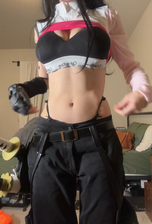 Kanae Tawata from solo leveling 595a7d7f6aac1a802