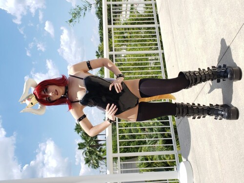 Karrigan Taylor Bowsette3fa8ae662ed9c8c87