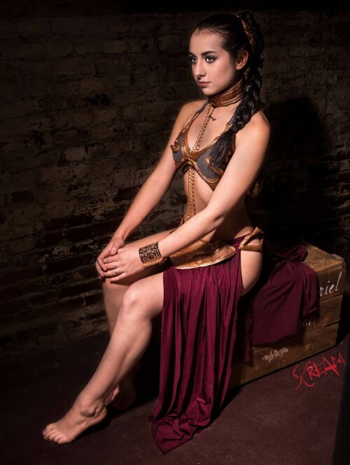 Karrigan Taylor Leia 5a3d096c2db33560f