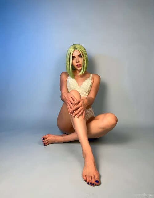 Kate Shumskaya Feet 7015915a472d76f9f8b4107