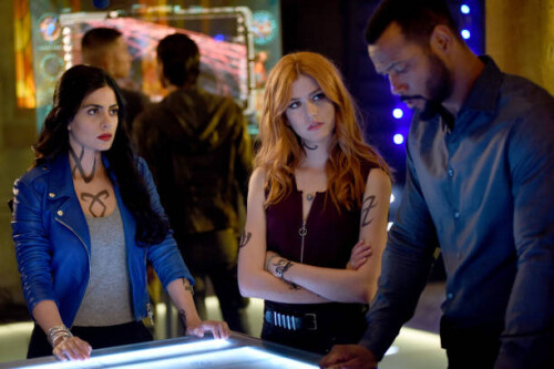 SHADOWHUNTERS - "On Infernal Ground" - In the season three premiere, secrets abound as the Shadowhunters and Downworlders try to get back to normal after Valentines death. This episode of "Shadowhunters" airs Tuesday, March 20 (8:00 - 9:00 P.M. ET/PT) on Freeform. (John Medland/Freeform via Getty Images)EMERAUDE TOUBIA, KATHERINE MCNAMARA, ISAIAH MUSTAFA