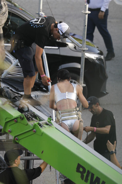 Katy Perry Performs aerial acrobatics for her new music video in Barcelona 07 19 2024 35 2f6040f9d2c