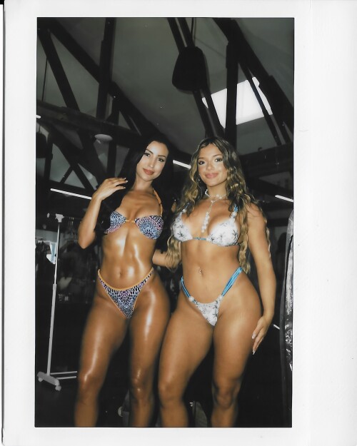 Kayla Manousselis 1 1072ab5a8e6d7fec6