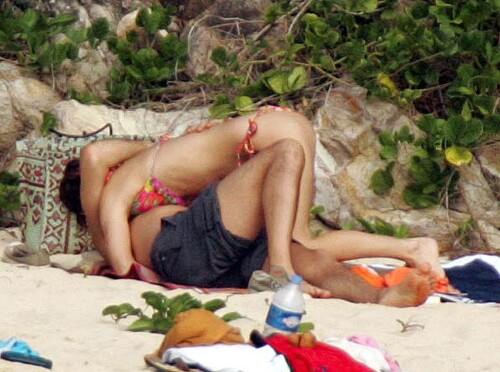 KellyBrookTopless2005StBarts12255168cd753885f2