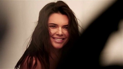 Kendall Jenner GQ 2015 Behind the Scenes 23