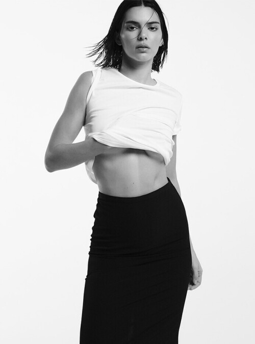 Kendall Jenner FWRD 2025 12 4141ab2c038b8905