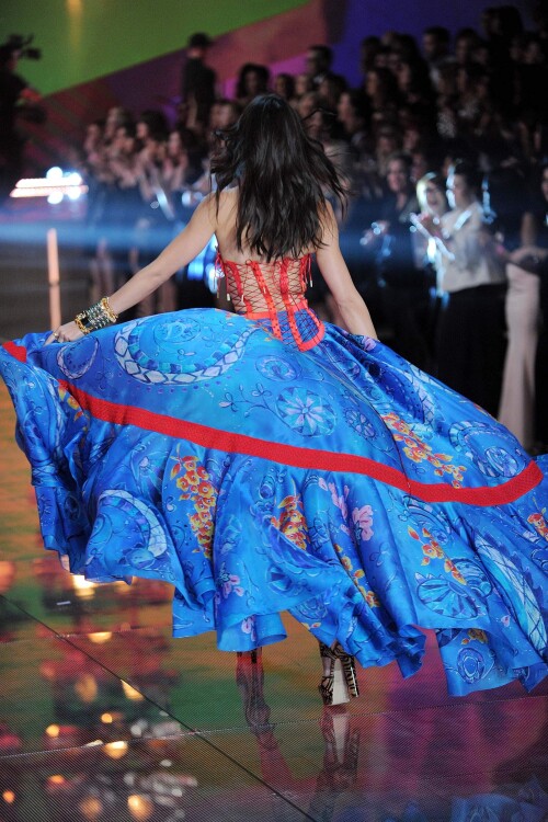 Kendall_Jenner_10.11.2015_DFSDAW_02185cb368d4e21b20b