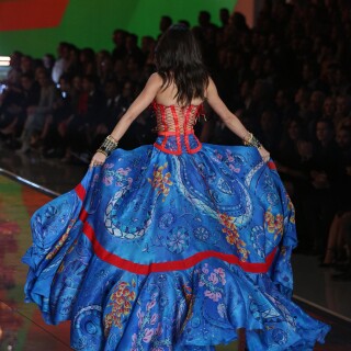 Kendall_Jenner_10.11.2015_DFSDAW_1693931da072db4cba8