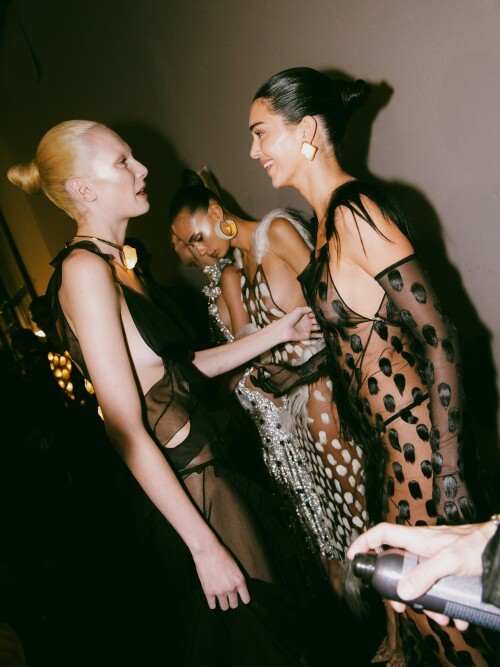 Kendall Jenner at Paris FW 10 02 20250003e1a669497cb7783c