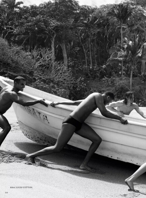 Kendall Jenner for Vogue France August 2024 15 e9894c3ffe8fe33b