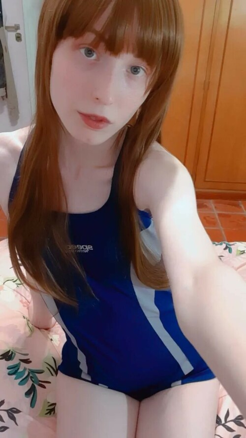 KikiGlitterCos 1494159669304037378 img1