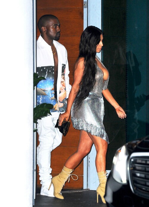 Kim Kardashian In A See Through Chain Mail Dress In Miami Septembe 052f19029a53d6e0816