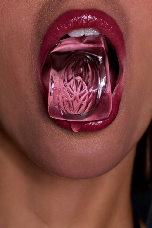 L121073495b3a67a39db8b44