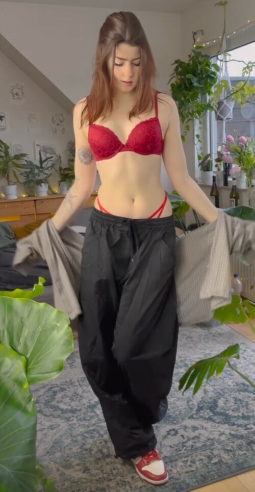 LB2p 1723591ef4a2d98e56