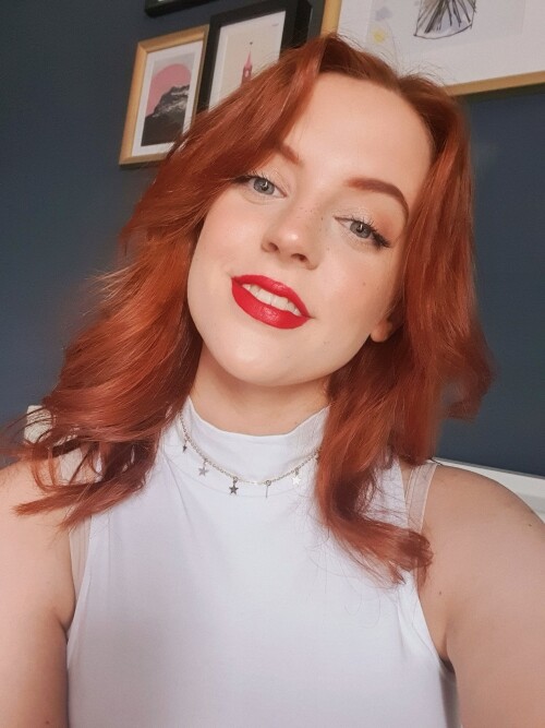 LHW EauC8ylXYAIph q0178a5e722ffc2c8